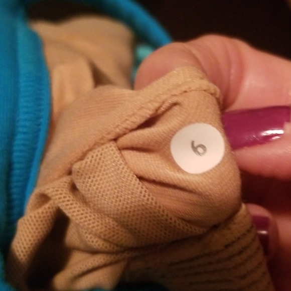 lululemon tank - Picture 3 of 3